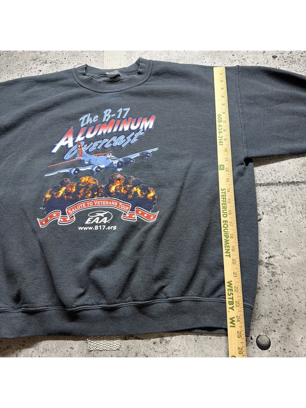 EAA 17 Airplane Crewneck Sweatshirt sz XL Grey - Picture 5 of 5